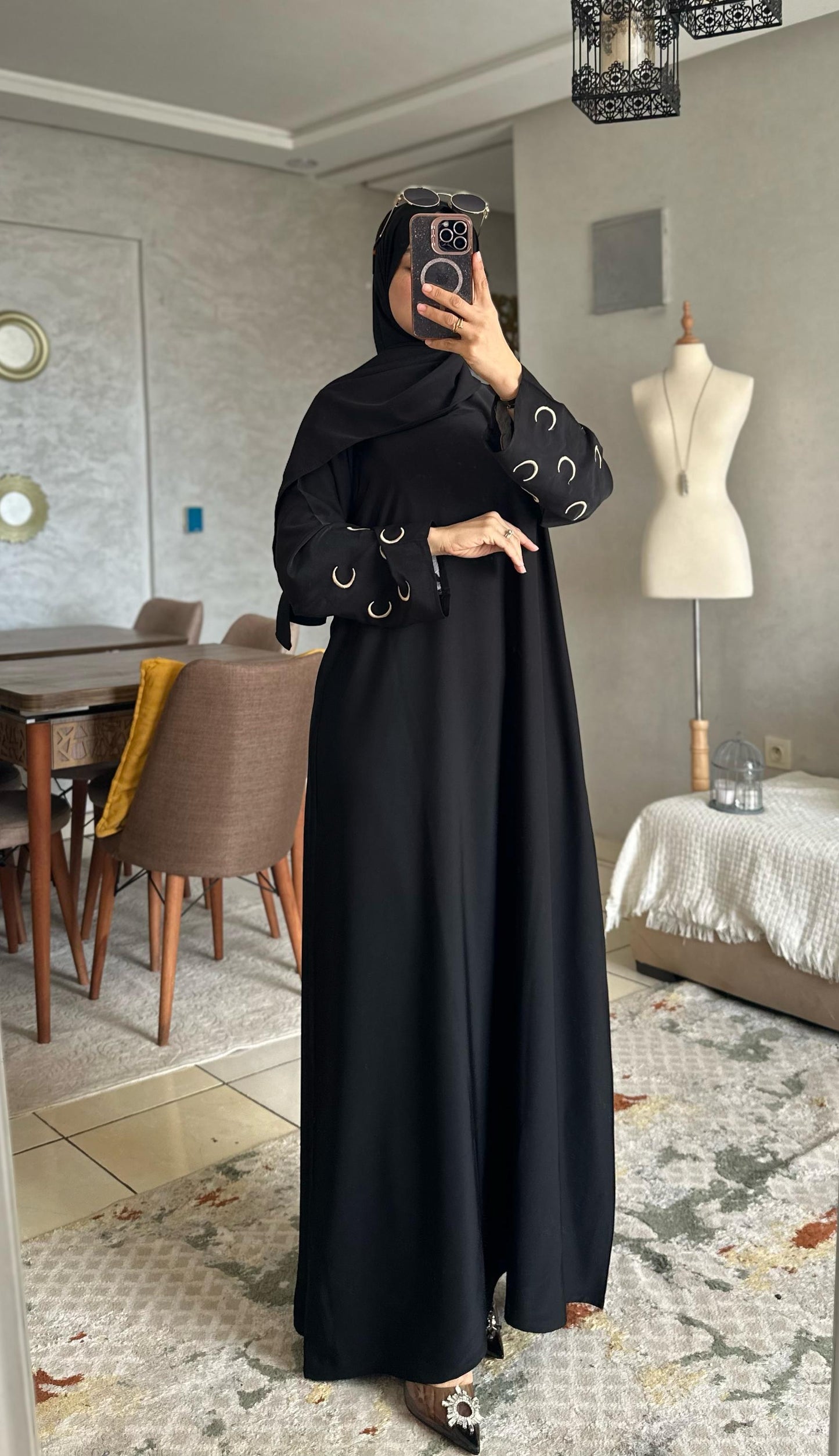Abaya Hilal