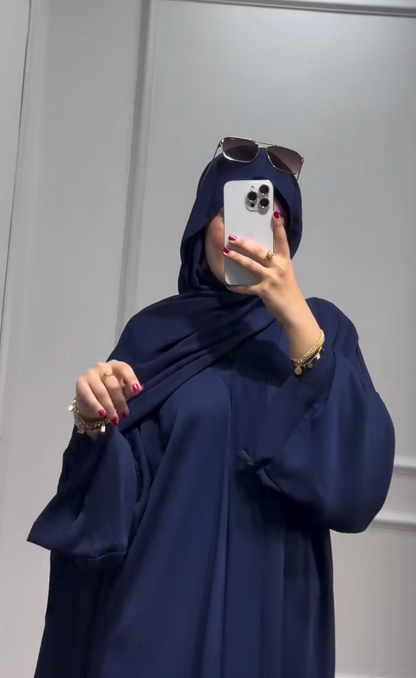 Abaya Mastoura