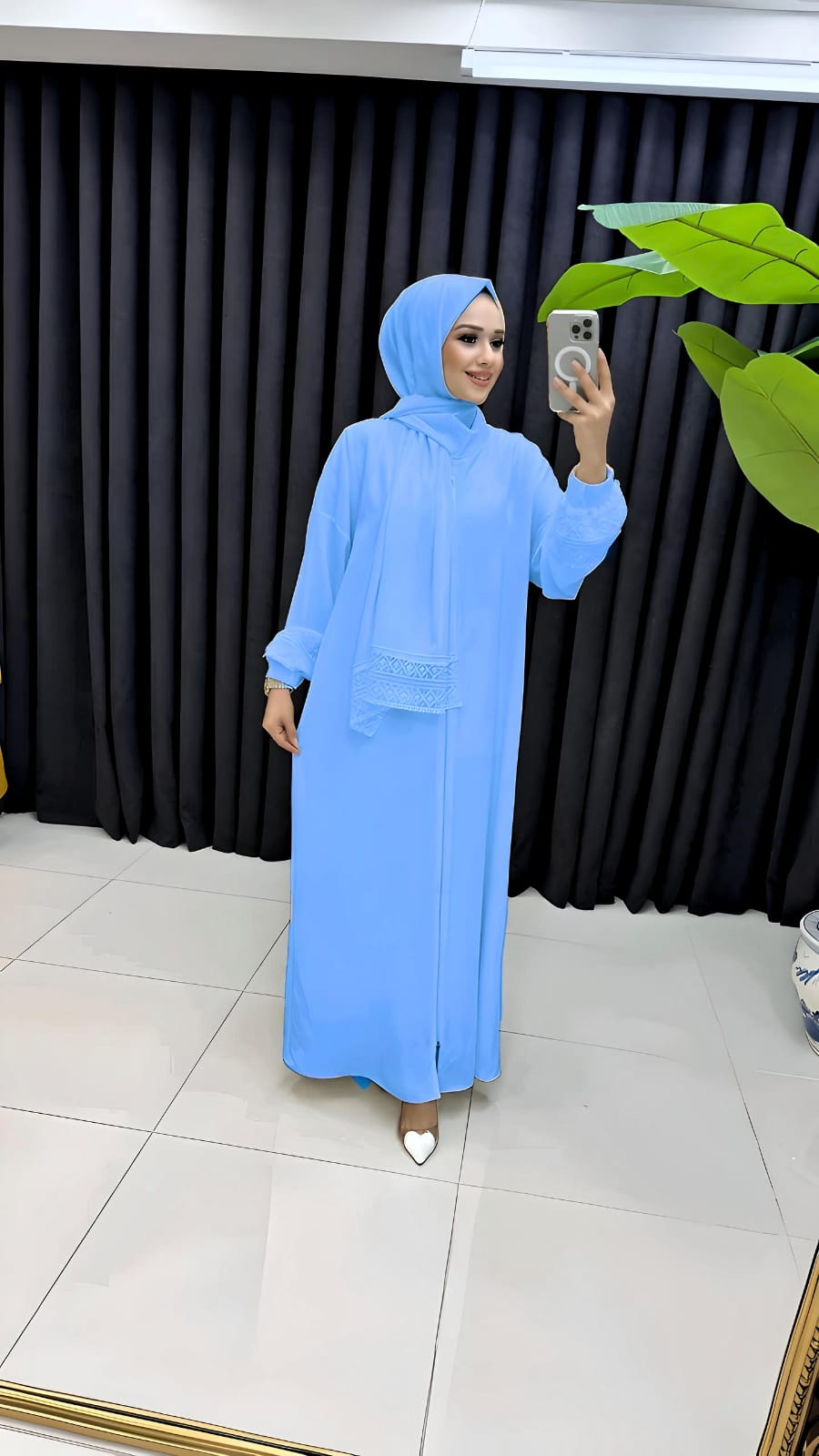 ABAYA NOUR